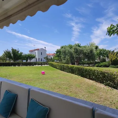 בית נופש Anemi 50m From The Sea *