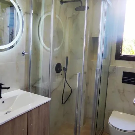 Anemi 50m From The Sea Tatil Evi Nea Skioni