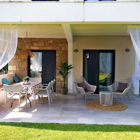 Anemi 50m From The Sea Tatil Evi