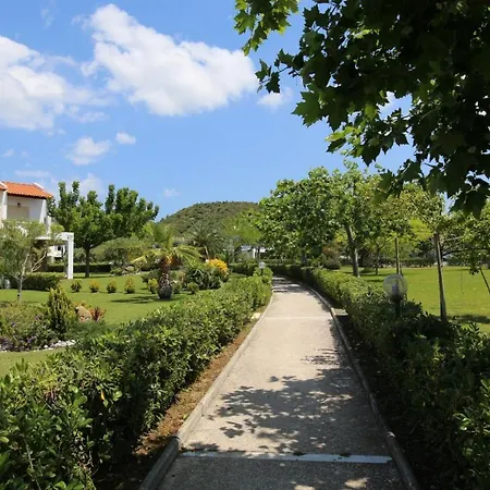 Case de vacanță Anemi 50m From The Sea