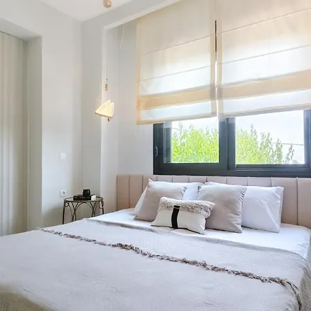 Anemi 50m From The Sea *